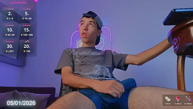 FroggyAnna – webcam model profile photo Image 18