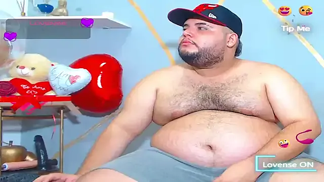 zui_lu – webcam model profile photo Image 11