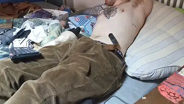 Damn_bro23 cam model