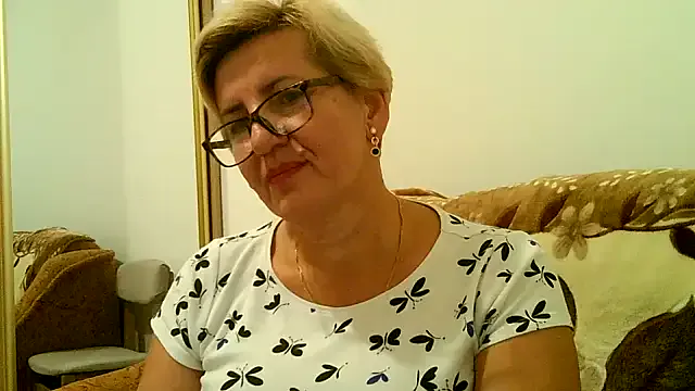 AmmelieBaste – webcam model profile photo Image 18