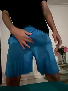 Awesomelusty – webcam model profile photo Image 2