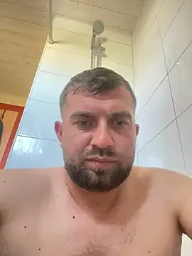 LT-333 – webcam model profile photo Image 7