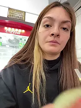 dalichuru – webcam model profile photo Image 2