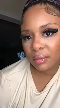 danielle333 Profile Image
