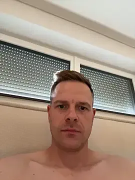 CleoLangley – webcam model profile photo Image 15