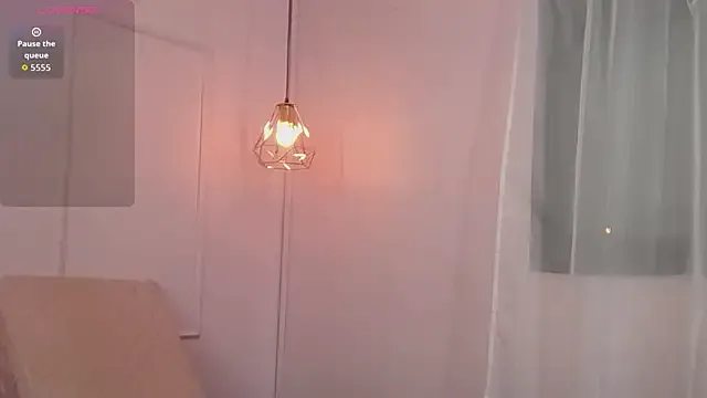 Mia--meow – webcam model profile photo Image 11