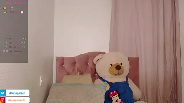 LOVE_MIREI_LOVE – webcam model profile photo Image 11