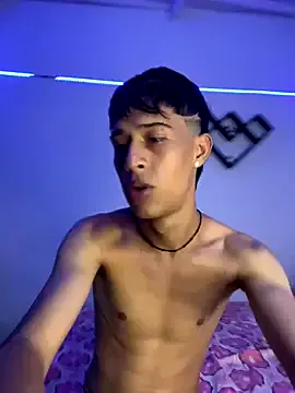 winter11 – webcam model profile photo Image 19