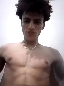 zui_lu – webcam model profile photo Image 14