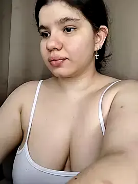 Nonchan_ – webcam model profile photo Image 19
