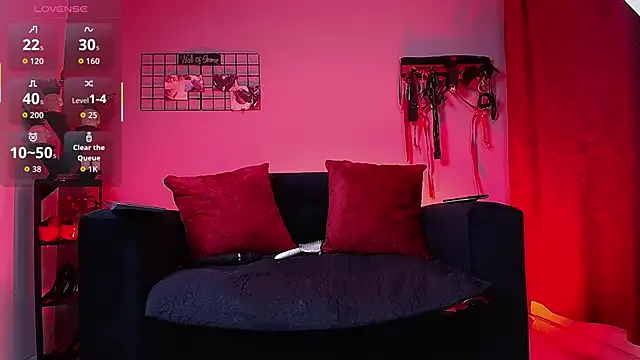 Samira-Summer – webcam model profile photo Image 17