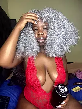MiahParker – webcam model profile photo Image 9
