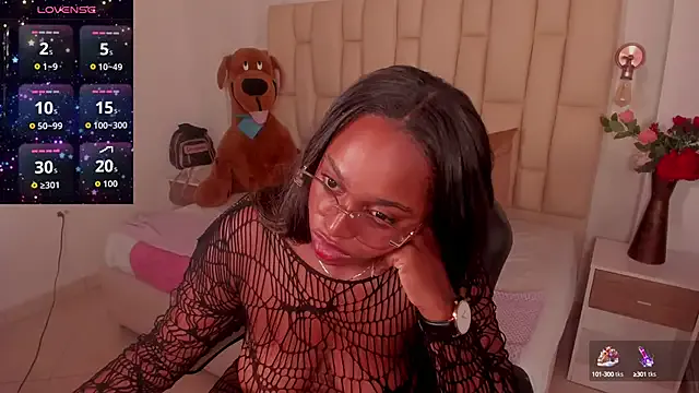 NATINATU252525 – webcam model profile photo Image 9