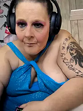 NANA_7 – webcam model profile photo Image 3