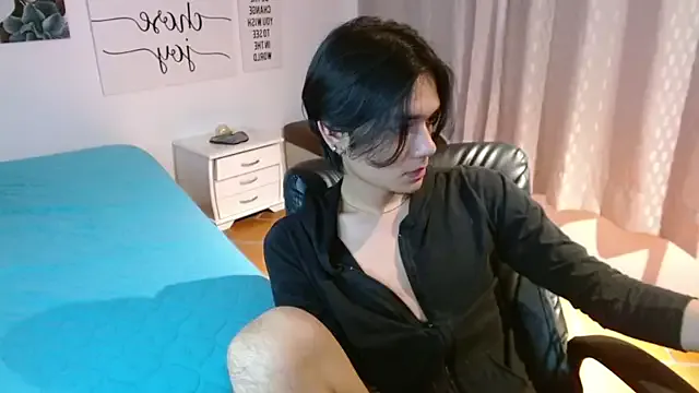 Megu_Melon – webcam model profile photo Image 10