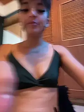 DayanaDG – webcam model profile photo