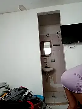 princess0303 – webcam model profile photo Image 15