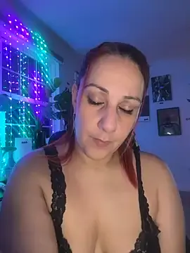 Yui-Ch – webcam model profile photo Image 8