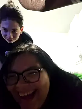 Your_Honeey – webcam model profile photo Image 9