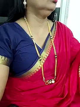 _Alicee_1 – webcam model profile photo Image 8