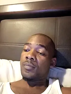 wawagi – webcam model profile photo Image 13