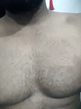 roouse – webcam model profile photo Image 18