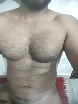 roouse – webcam model profile photo Image 2