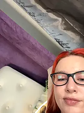 KyleMirro – webcam model profile photo Image 6