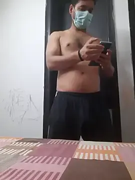 NANA_7 – webcam model profile photo Image 13