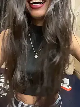 hina_porn – webcam model profile photo Image 10