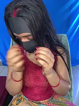 IvyHarpers – webcam model profile photo Image 6