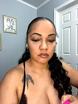 AryaCox – webcam model profile photo Image 16