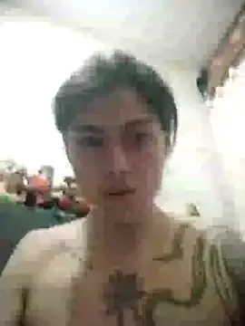 Awesomelusty – webcam model profile photo Image 8