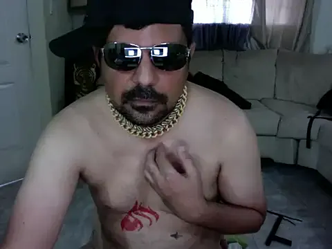_MiaQueen_ – webcam model profile photo Image 3