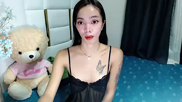 oxo_yuna_oxo – webcam model profile photo Image 9