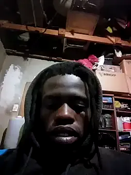 _Alicee_1 – webcam model profile photo Image 10