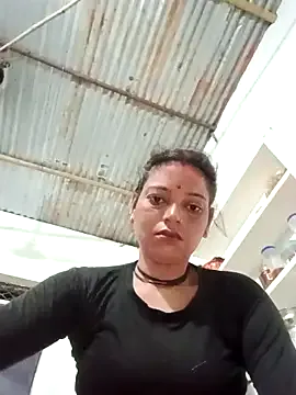 IsabelleBianchi – webcam model profile photo Image 10