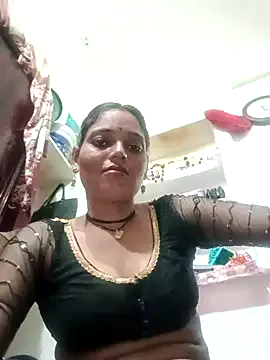 IsabelleBianchi – webcam model profile photo Image 6