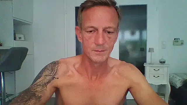 Rodrigues_Lucas – webcam model profile photo Image 13