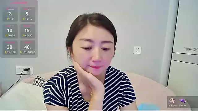 RianaRoss – webcam model profile photo Image 4