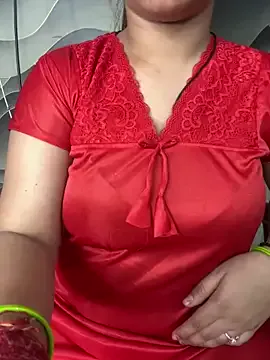 Megu_Melon – webcam model profile photo Image 4