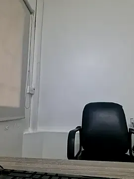 ClaireBree – webcam model profile photo Image 16