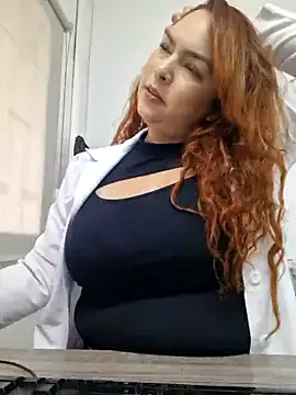 ClaireBree – webcam model profile photo Image 17