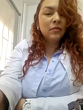 ClaireBree – webcam model profile photo Image 7