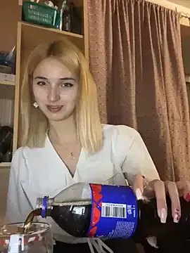 DollyTall Profile Image