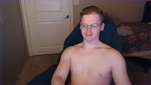 maataaan – webcam model profile photo Image 4