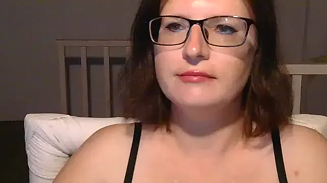 nathi_poyo – webcam model profile photo Image 3