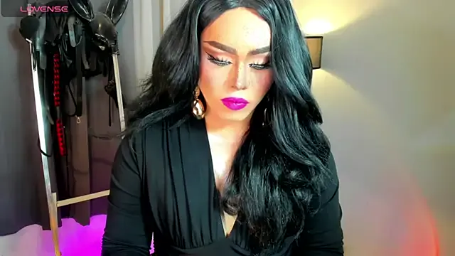 DominaAurumXXX – webcam model profile photo