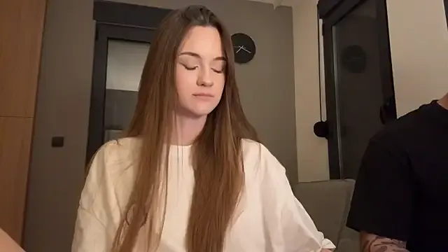 NANA_7 – webcam model profile photo Image 6