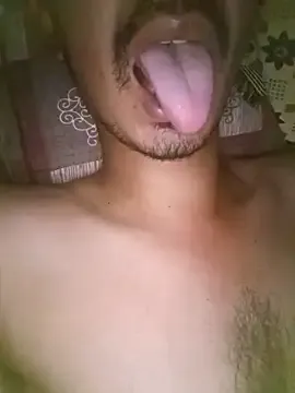  – webcam model profile photo Image 5